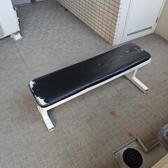 トレーニングベンチの画像