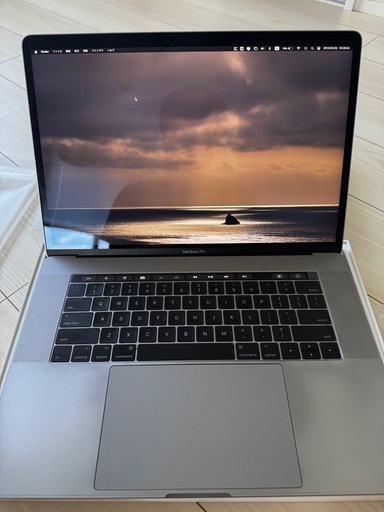 MacBook Pro 15インチ スペースグレイ（2017）