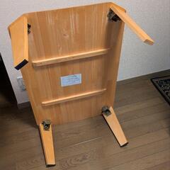 折り畳みローテーブルの画像
