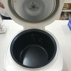 ★ジャングルジャングル石川金沢店★ ELSONIC 炊飯ジャー EM-RC3502 22年製 動作確認／クリーニング済みの画像