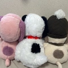 スヌーピーぬいぐるみ3つピンク、白、ベージュの画像