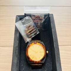NIXON 腕時計　の画像