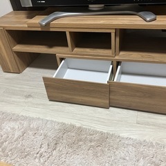 テレビ台の画像