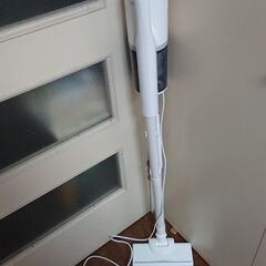 LEACCOコード式掃除機サイクロン軽量スティックの画像