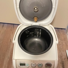 ⚠️8/27まで限定【ZOJIRUSHI 炊飯器】の画像