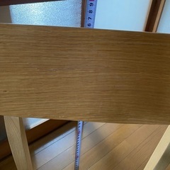 木製グレーチェアの画像