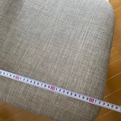 木製グレーチェアの画像