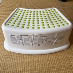 【IKEA】踏み台の画像