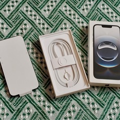 iPhone16e　128GBの画像
