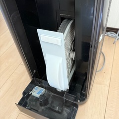 加湿空気清浄機の画像