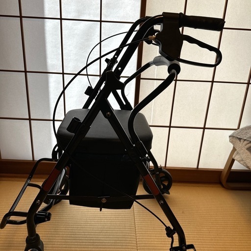 ⭐︎未使用品　シルバーカート　歩行器⭐︎