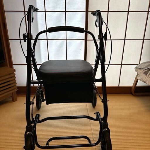 ⭐︎未使用品　シルバーカート　歩行器⭐︎