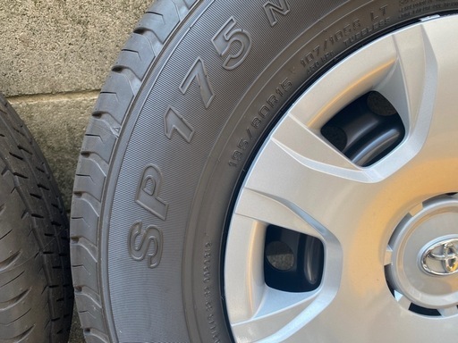 新車外し ハイエース タイヤ ホイール セット
