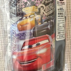 【新品未使用】カーズ 子ども用水筒 ストラップ付きの画像