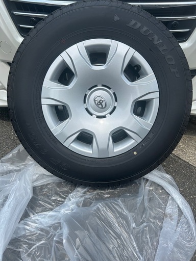 ハイエース　純正タイヤホイール 4本セット