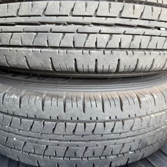 ハイエース用タイヤ・ホイールセットの画像