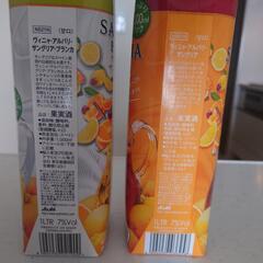 ワイン　サングリア　赤4本白4本セットの画像