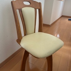 ダイニングテーブルチェア5点セットの画像
