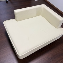 ソファの画像