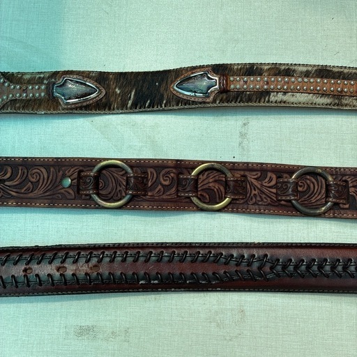 革ベルト　ボタンでバックル交換可能