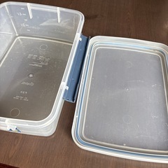 パッキン付きタッパー5.6Lの画像