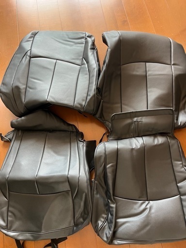 ヴォクシー８０系HV用シートカバー