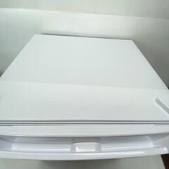 店頭引き渡し 中古 冷蔵庫 ヤマダセレクト 1ドア 45L 右開きYRZ-C05L 2023年製の画像