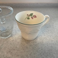 ビールグラス　コップ　マグカップの画像