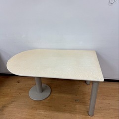 早い者勝ち タダ 無料 机 オフィス オフィス用家具 インテリア 家具 机 テーブル デスク 白 ホワイト の画像
