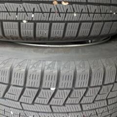 フィット ヤリス 等スタッドレスタイヤセット　175/70R14 ヨコハマ iceGuard IG60 バリ山の画像