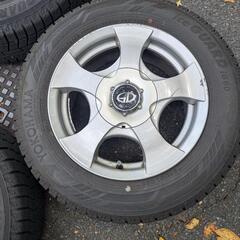 フィット ヤリス 等スタッドレスタイヤセット　175/70R14 ヨコハマ iceGuard IG60 バリ山の画像