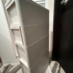 今日今すぐ取りに来てくれる方！　ケース収納　の画像
