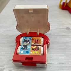 食パンマン　ガチャ　ガチャ　色合わせ　キーホルダー　おもちゃ　赤ちゃん　こどもの画像