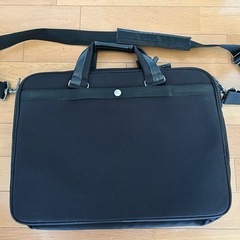 World Traveler ビジネスバッグの画像