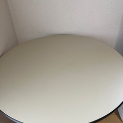 Herman miller ハーマンミラー　円形 ダイニングテーブル  の画像