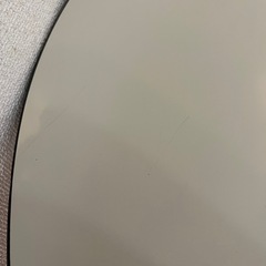 Herman miller ハーマンミラー　円形 ダイニングテーブル  の画像