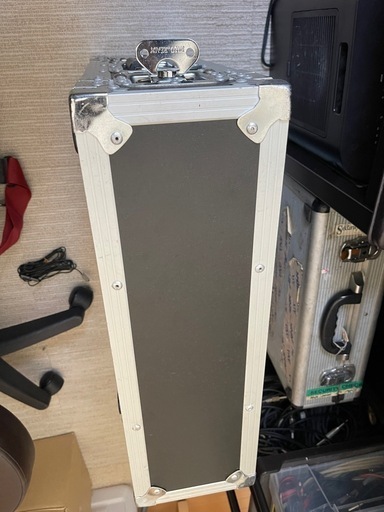 Phonic XP1000 パワーアンプ 動作確認済みラックケース付き (T