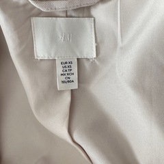 H&M womens blazerの画像
