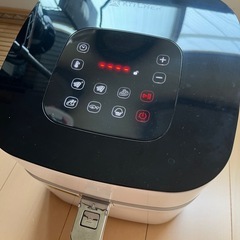 多機能ノンフライヤーの画像