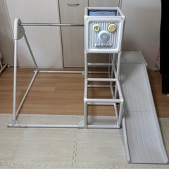 ジャングルジム(室内用)の画像