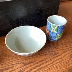 有田焼　小皿、湯呑みセットの画像