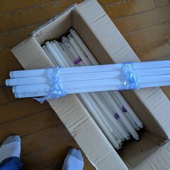蛍光灯　格安中古品（使用期間極少）　在庫多数の画像
