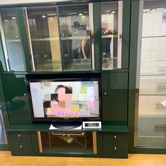TVボード　付き　リビング飾り棚　定価190万円　引き取りの方のみ可能の画像