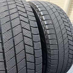 【キャラバン、ハイエースに】BLIZZAK　VRX3 215/65R1698Qの画像