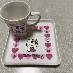 サンリオ カップ&ソーサーの画像