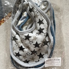 ベビー　スタイ　よだれかけ　4枚セット　まとめ　記名なし　スナップボタンタイプの画像