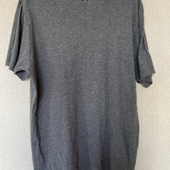 ユニクロ Tシャツの画像