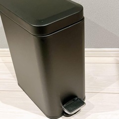 ソフトクローズ ゴミ箱 5L ズレ防止 クリップ 蓋付きの画像