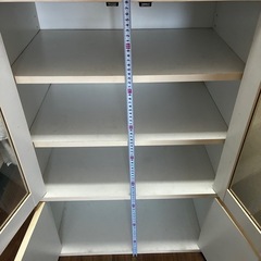 食器棚の画像