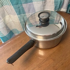 アムウェイ　ソースパン(大)
の画像